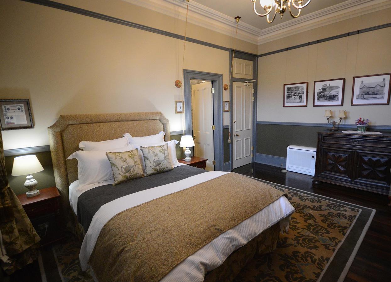 Old Bank Boutique Hotel Mittagong Exteriér fotografie
