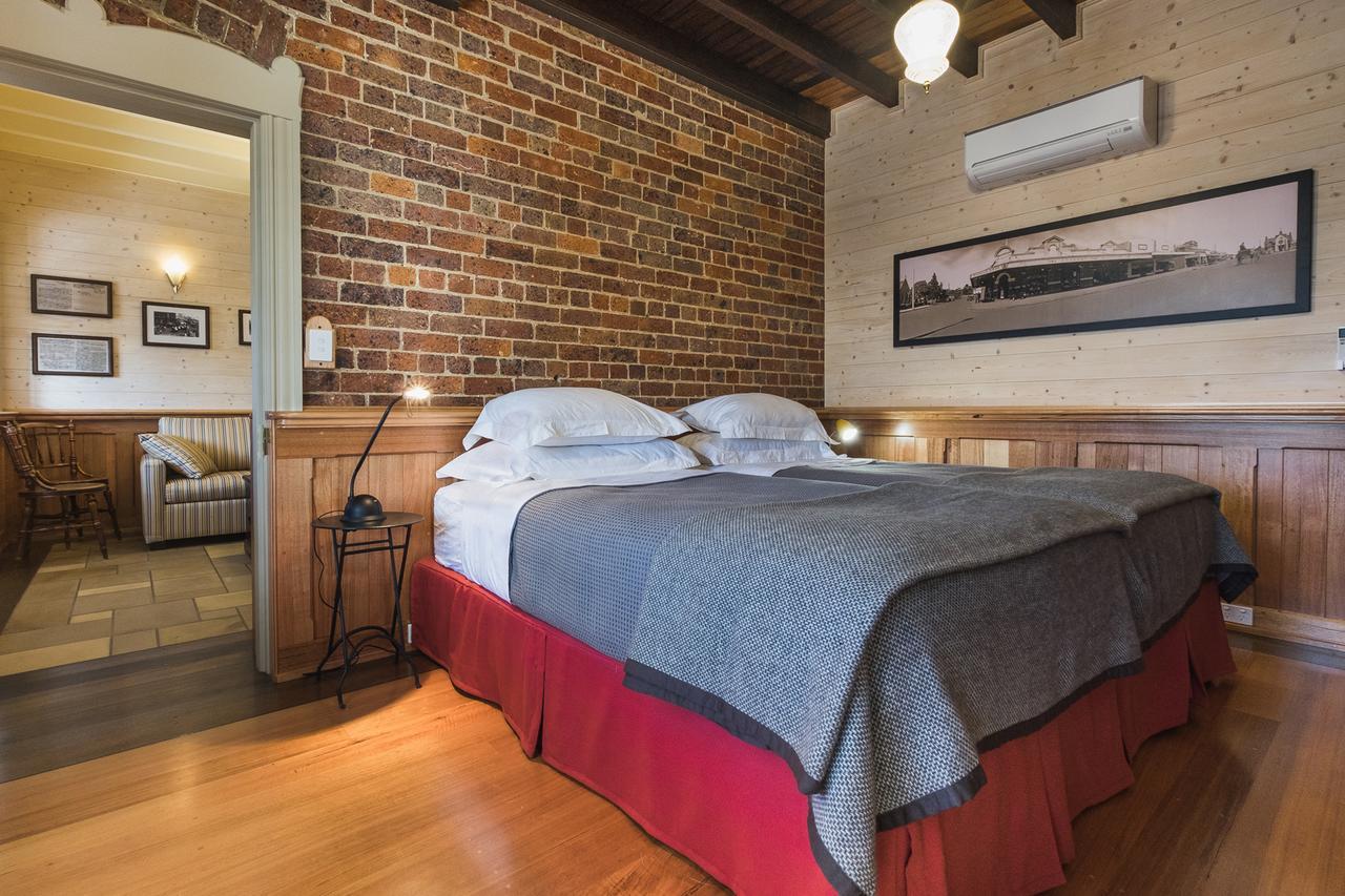 Old Bank Boutique Hotel Mittagong Exteriér fotografie